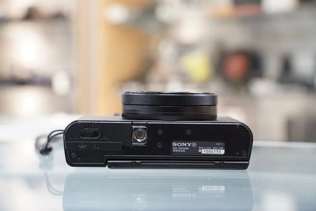 Sony RX100 IV Digital Camera #1004155, Used