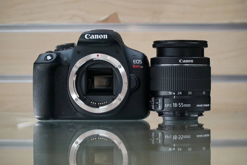 Canon EOS Rebel T7 w/EF-S 18-55mm f/3.5-5.6 IS II #13991, Used