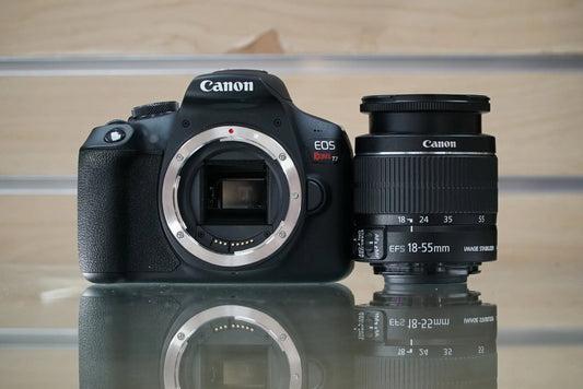 Canon EOS Rebel T7 w/EF-S 18-55mm f/3.5-5.6 IS II #13991, Used