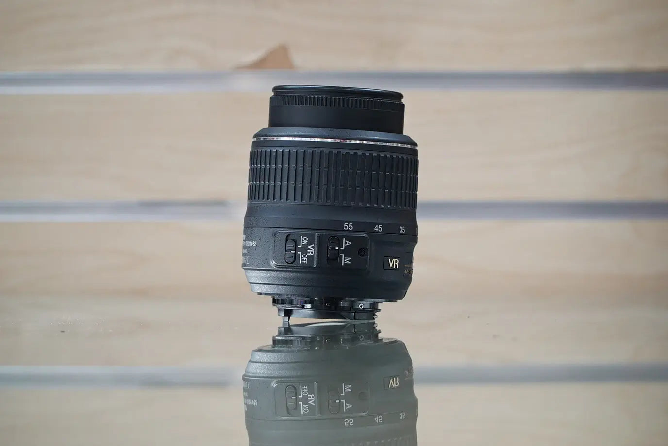 NIKON AF-S Nikkor 18-55mm f/3.5-5.6 G Lens #73127, For Parts