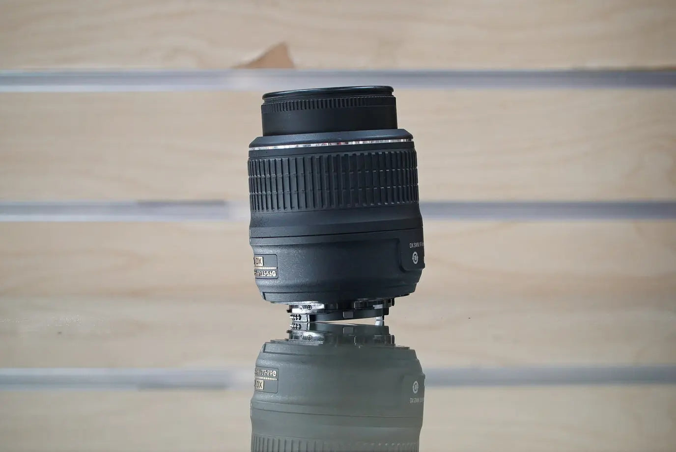 NIKON AF-S Nikkor 18-55mm f/3.5-5.6 G Lens #73127, For Parts