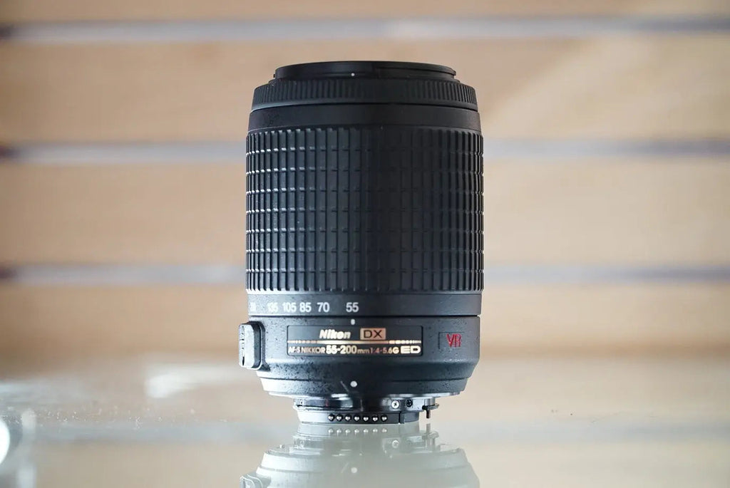 NIKON AF-S Nikkor 55-200 f/4-5.6 G ED Lens #00179, Used
