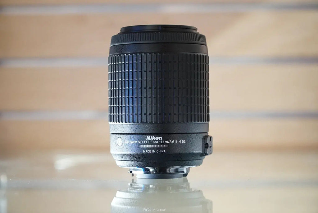 NIKON AF-S Nikkor 55-200 f/4-5.6 G ED Lens #00179, Used