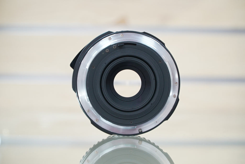 Pentax Telephoto 165mm f/4 Leaf Shutter Lens for Pentax 67 SL #77124, Used
