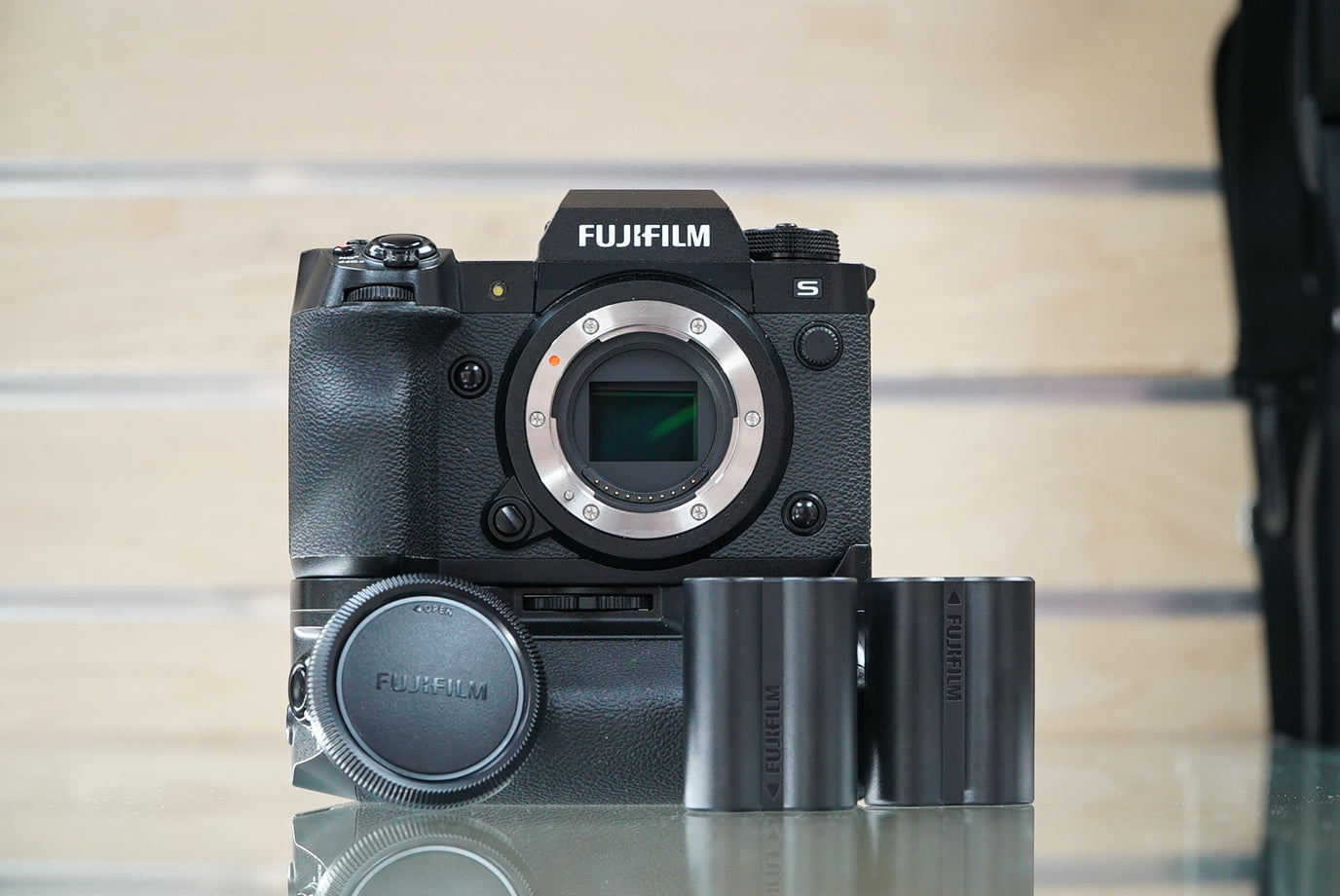 FUJIFILM X-H2S Mirrorless Camera w/ FUJIFILM VG-XH Vertical Battery Grip #00898, Used