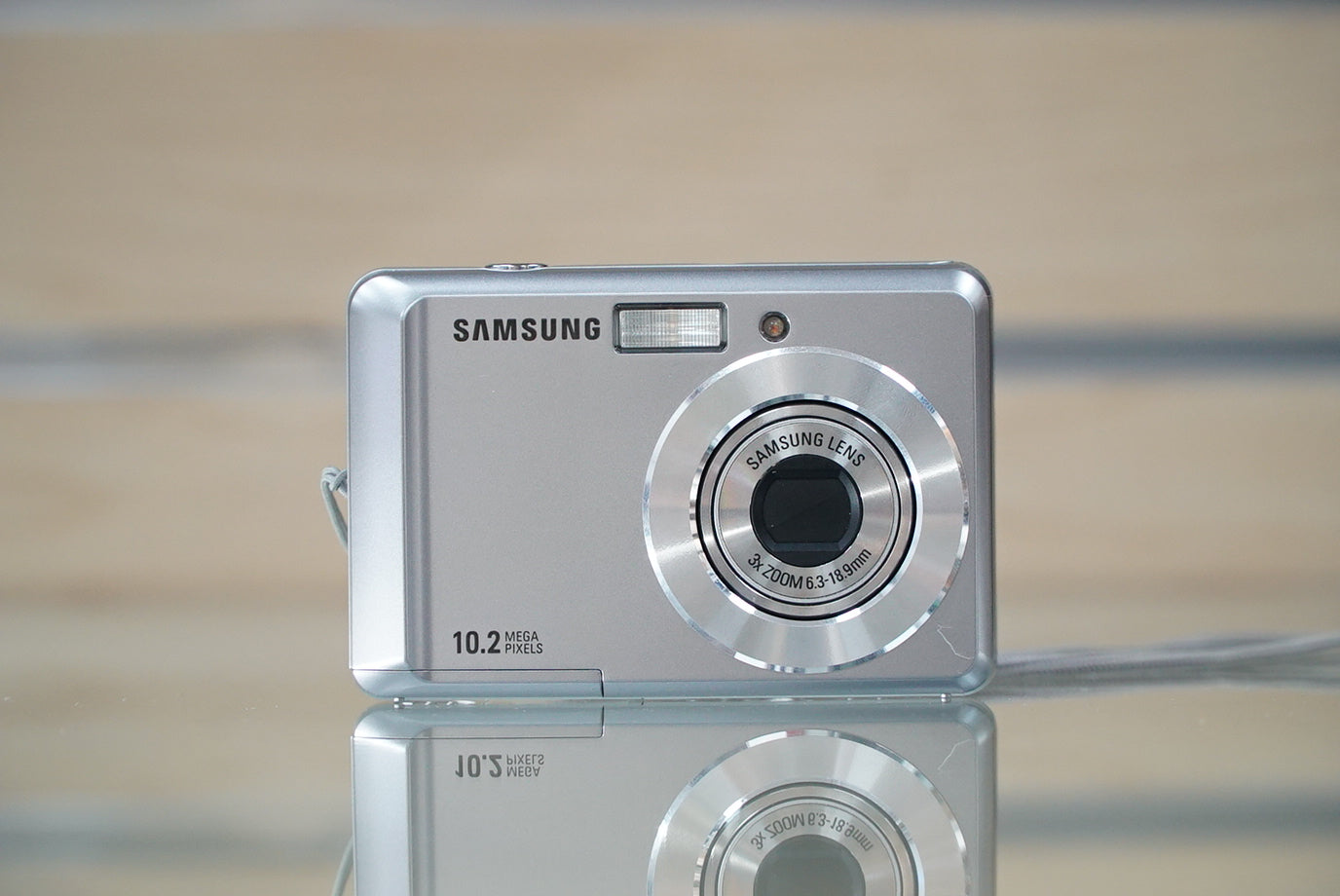Samsung SL30 Digital Camera Compact 0.2 MP 3X Optical Zoom - Black #2199D, Used