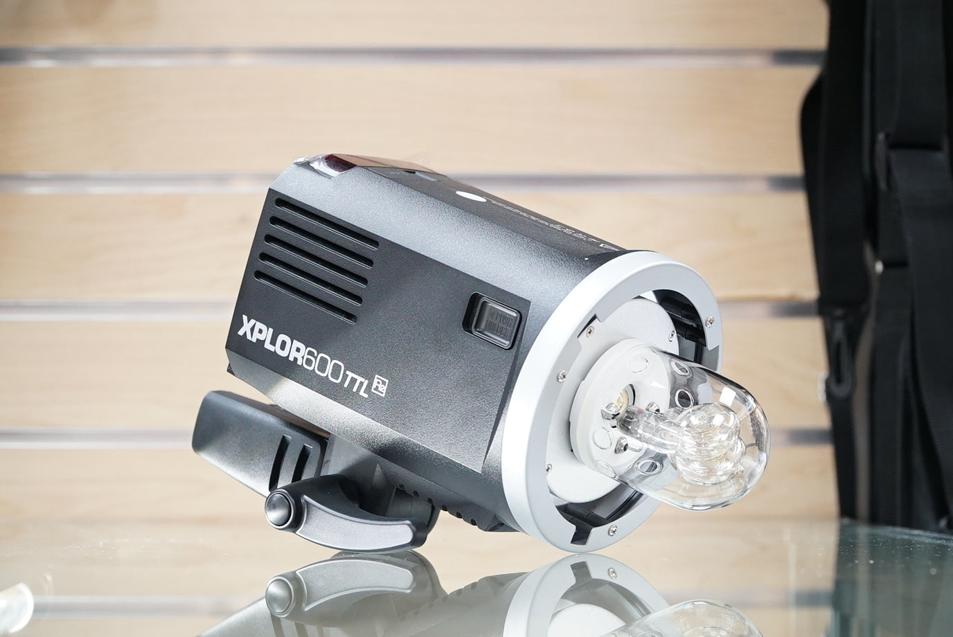 Flashpoint XPLOR 600 R2 Manual All-In-One Outdoor Flash #6D26K, Used