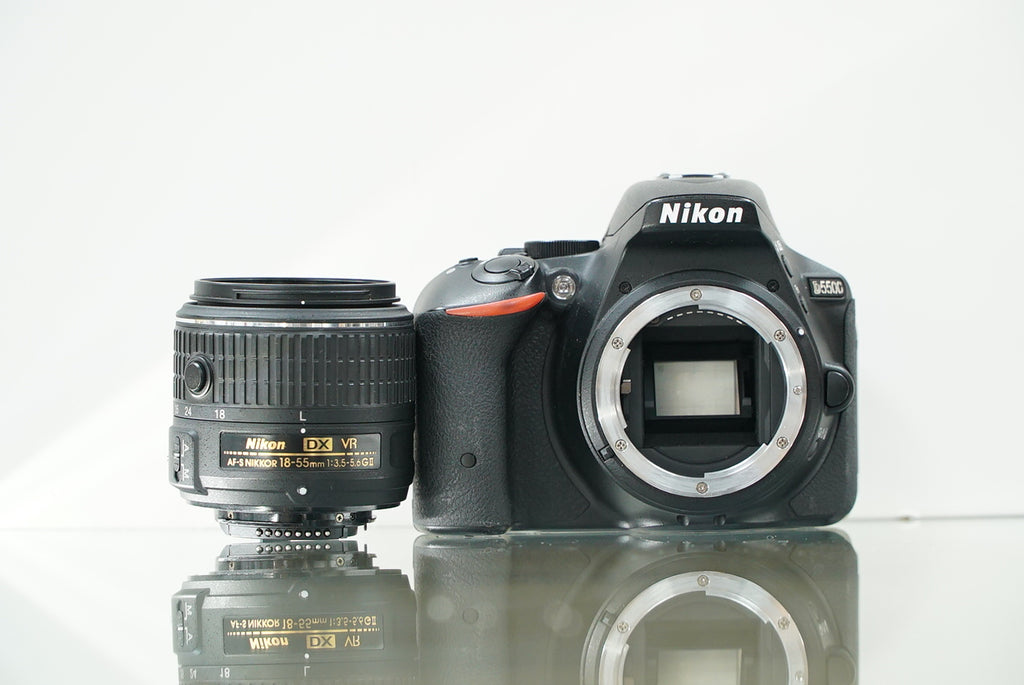Nikon D5500 DSLR Camera W/AF-S Nikkor 18-55mm f/3.5-5.6G II VR Lens #03734, Used
