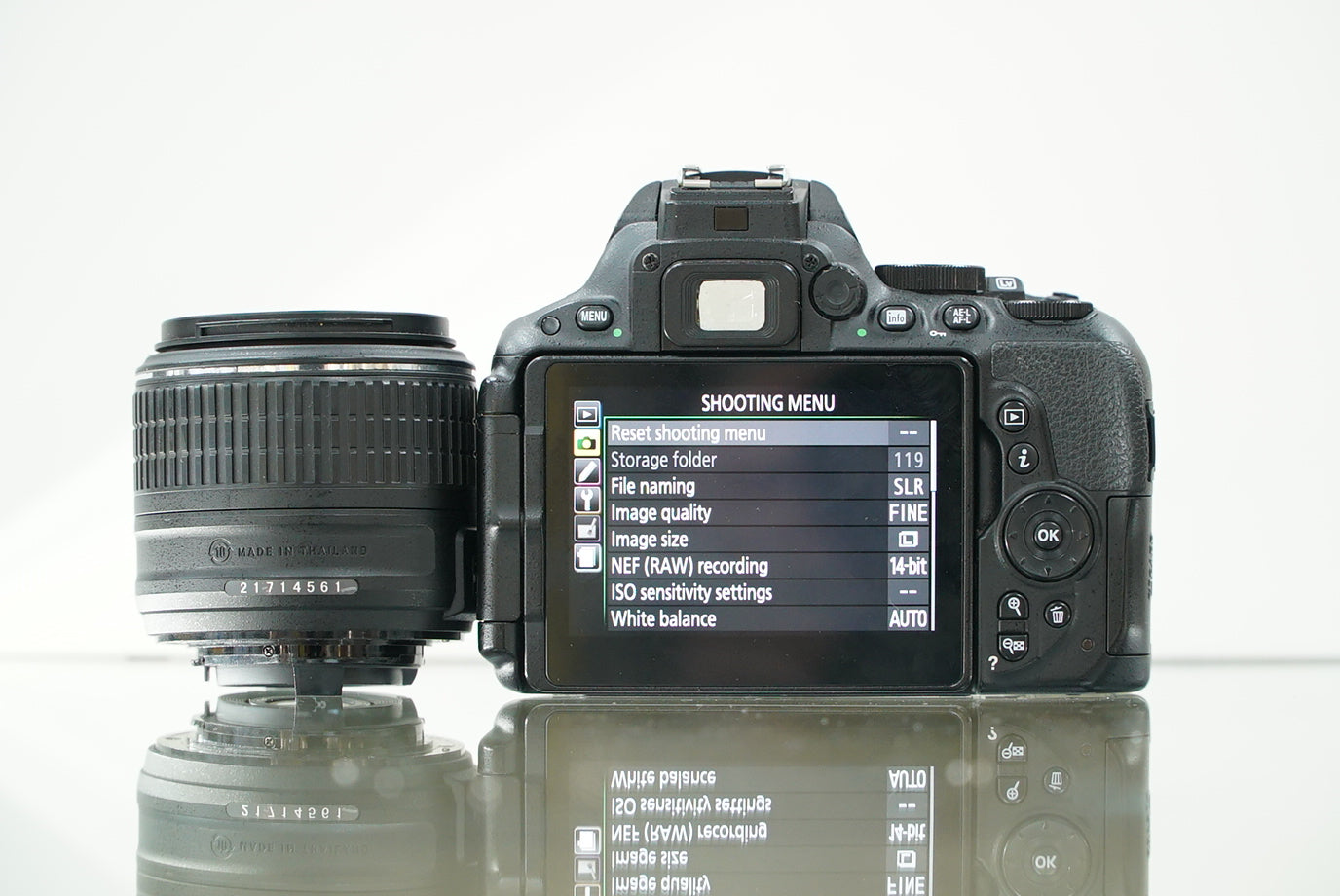 Nikon D5500 DSLR Camera W/AF-S Nikkor 18-55mm f/3.5-5.6G II VR Lens #03734, Used