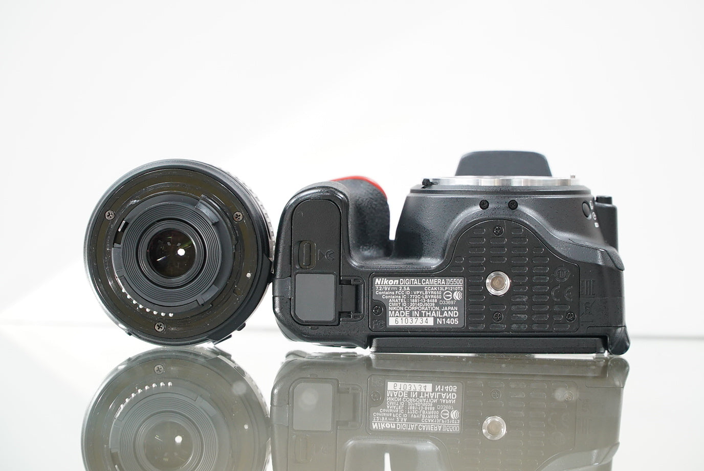 Nikon D5500 DSLR Camera W/AF-S Nikkor 18-55mm f/3.5-5.6G II VR Lens #03734, Used