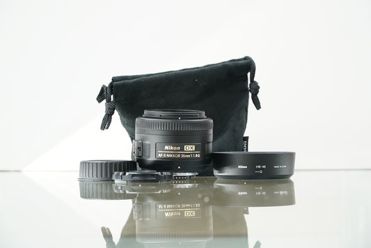 Nikon AF-S DX Nikkor 35mm f/1.8 G Lens (52) #04278, Used