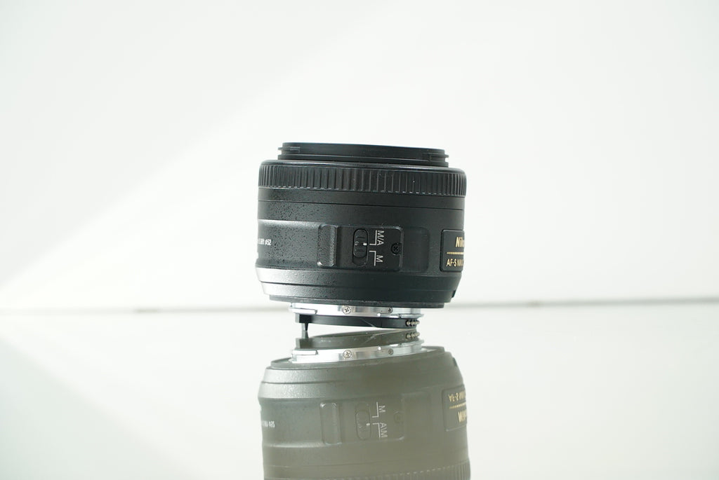 Nikon AF-S DX Nikkor 35mm f/1.8 G Lens (52) #04278, Used