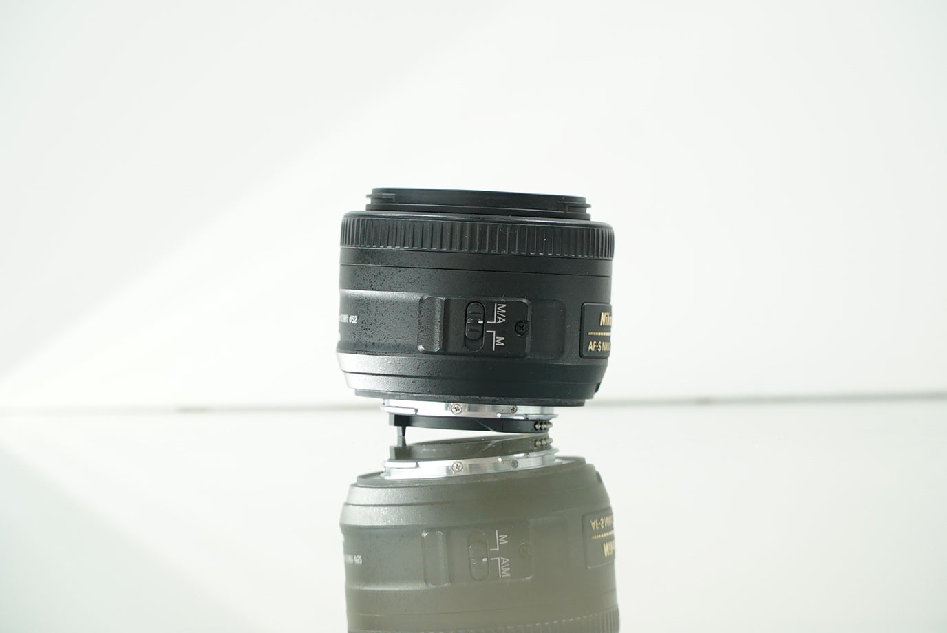 Nikon AF-S DX Nikkor 35mm f/1.8 G Lens (52) #04278, Used