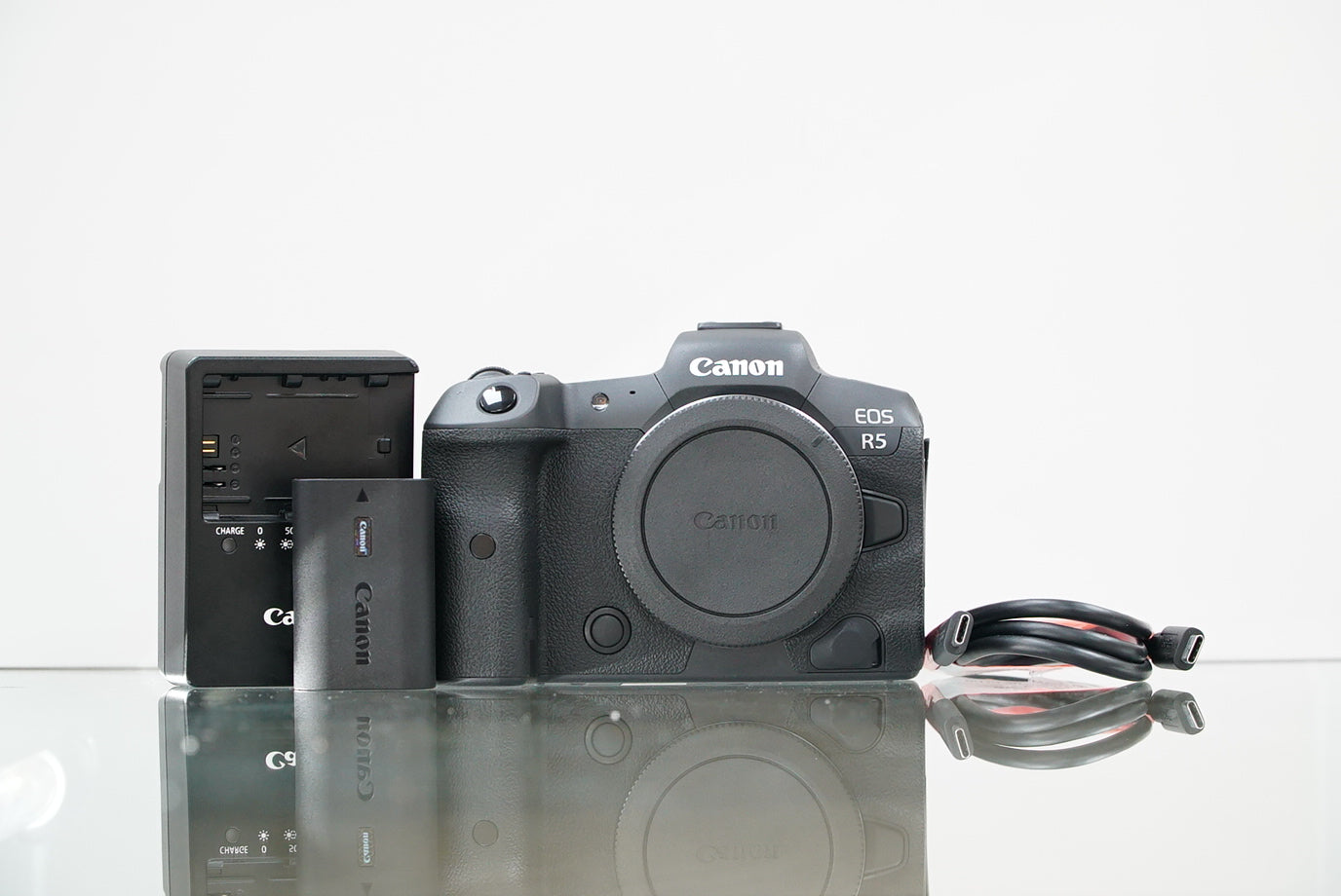 Canon EOS R5 Mirrorless Camera #00338, Used