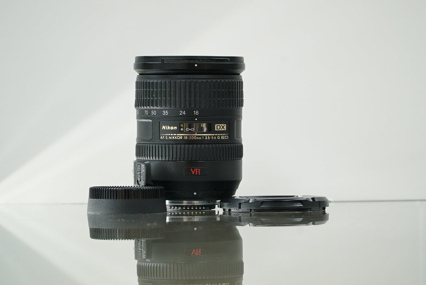 Nikon AF-S DX Nikkor 18-200mm f/3.5-5.6 G ED IF VR Lens #18259, Used