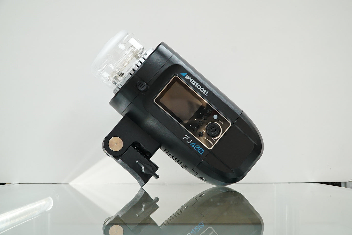 Westcott FJ400 400Ws Touchscreen Strobe with FJ Pro AC/DC Battery #80147, Used