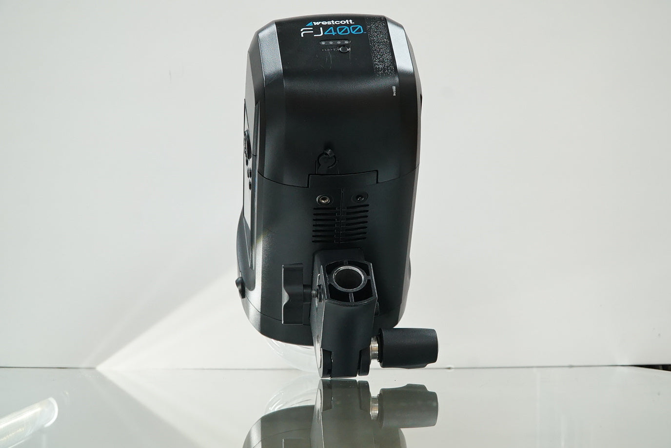 Westcott FJ400 400Ws Touchscreen Strobe with FJ Pro AC/DC Battery #60327, Used