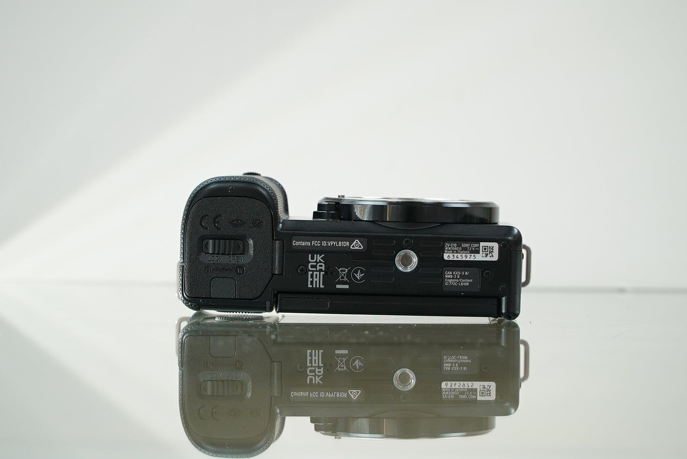 Sony ZV-E10 Mirrorless Camera with 16-50mm f/3.5-5.6 Lens #6345975, Used
