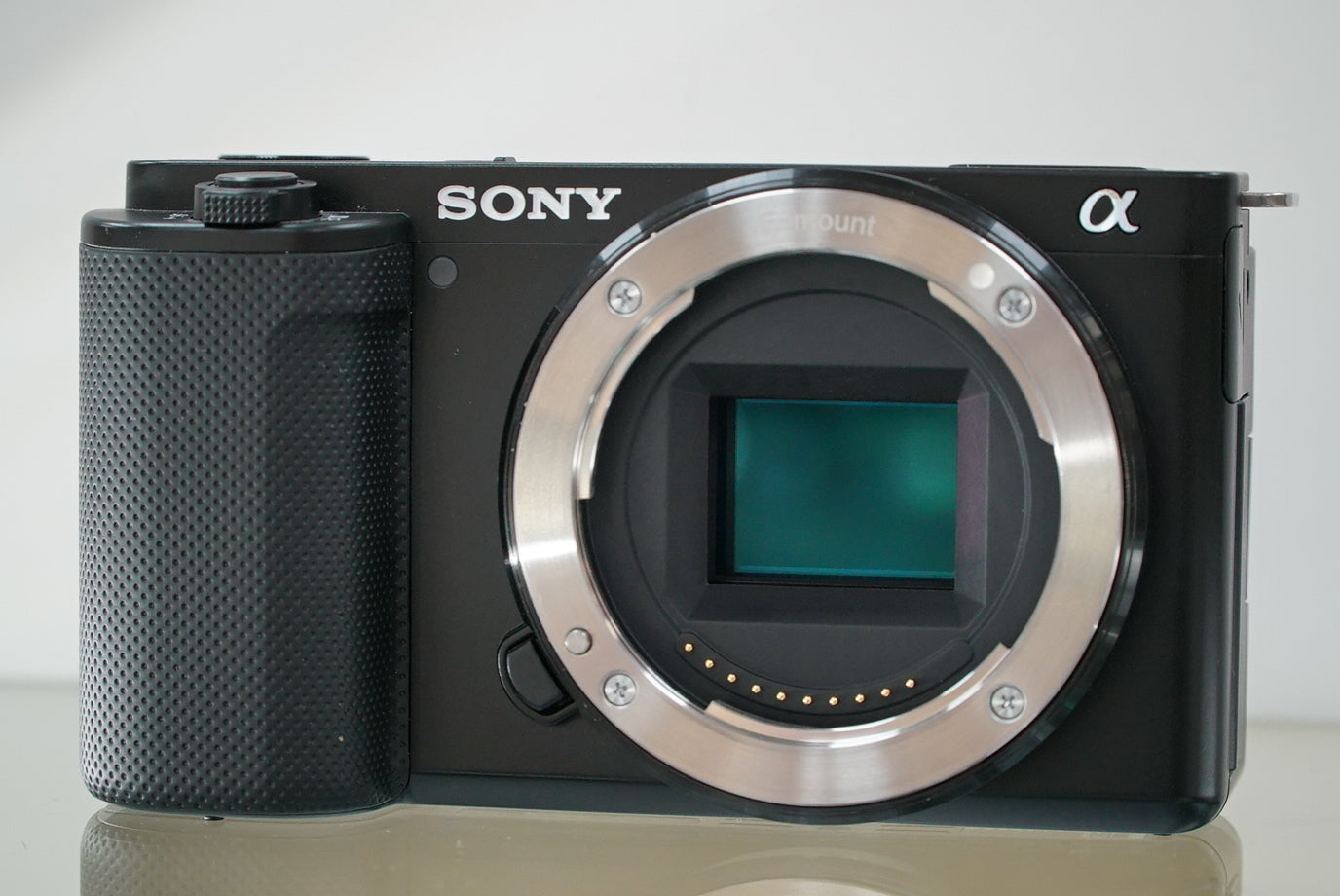Sony ZV-E10 Mirrorless Camera with 16-50mm f/3.5-5.6 Lens #6345975, Used