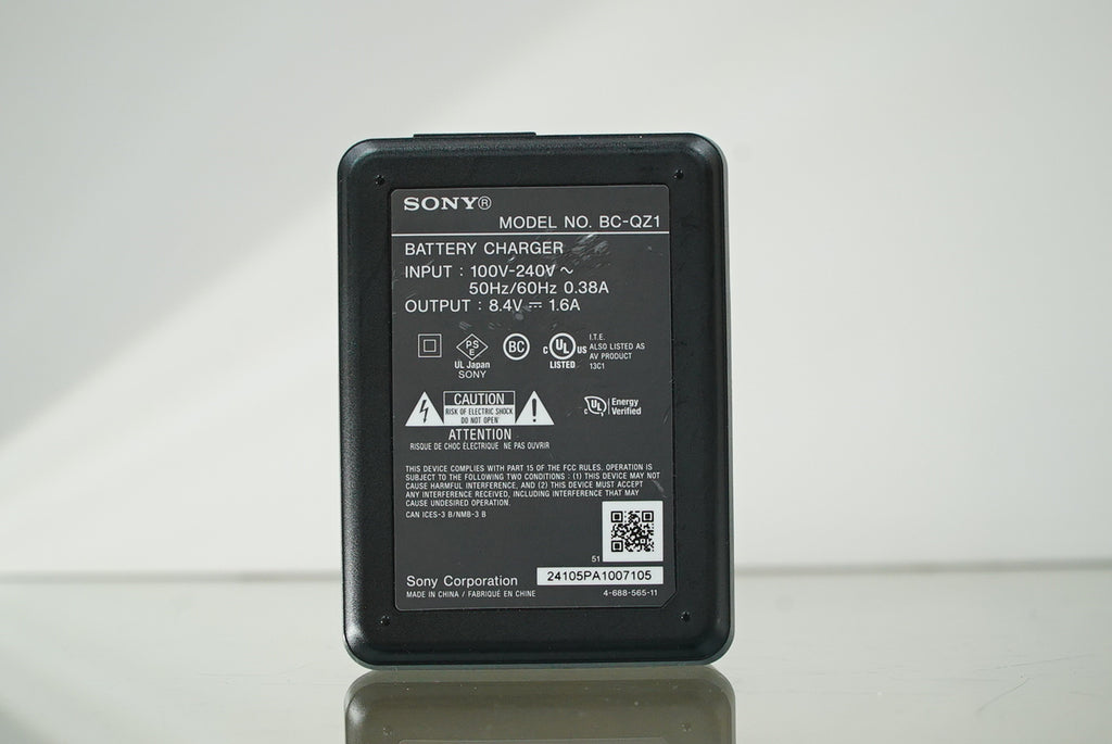 Sony BC-QZ1 Battery Charger #07105, Used