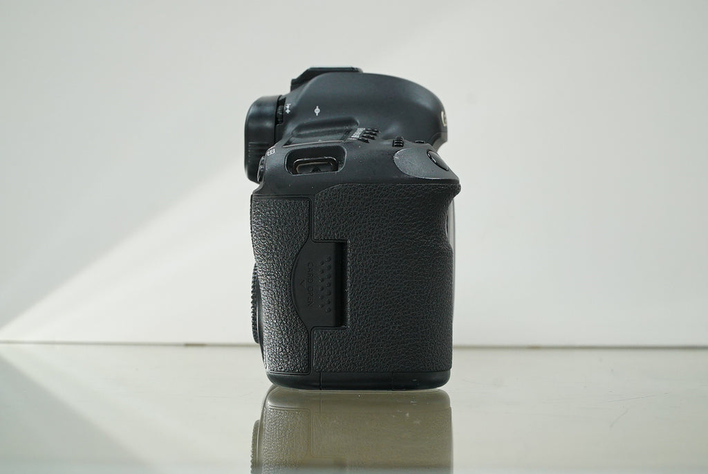 Canon EOS 5D Mark III DSLR Camera #01589, Used
