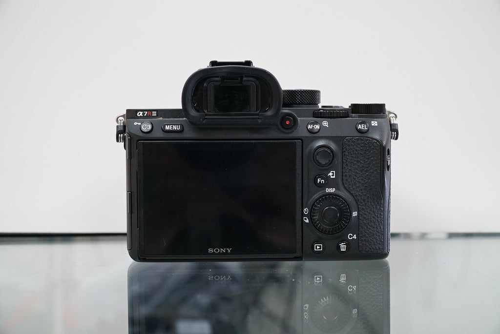 Sony a7R III Mirrorless Camera #3394069, Used