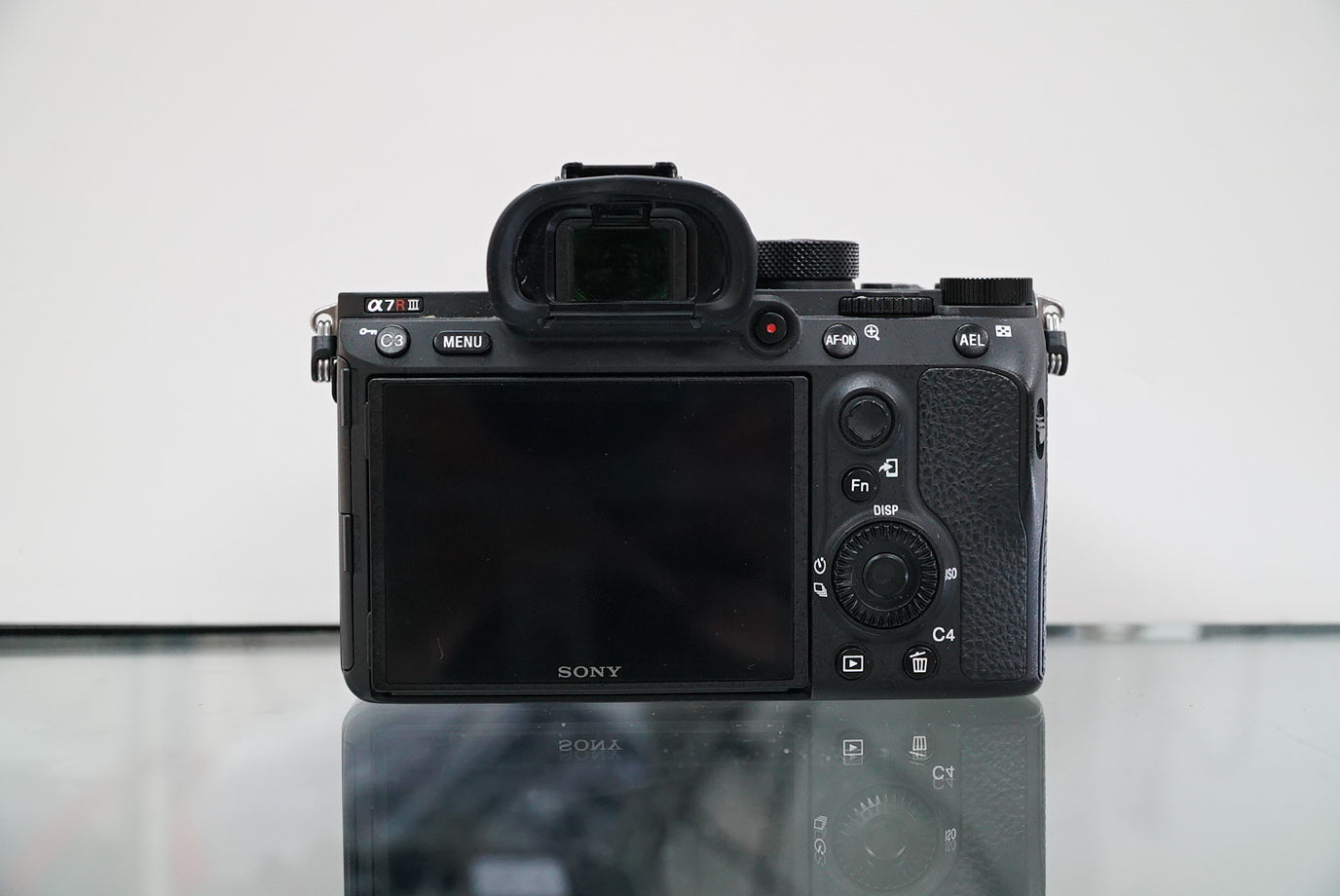 Sony a7R III Mirrorless Camera #3394069, Used