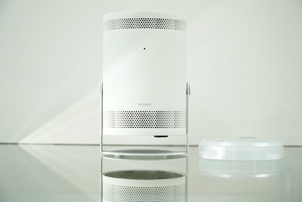 Samsung The Freestyle 550-Lumen Full HD Smart Projector SP-LSP3 #32942, Used