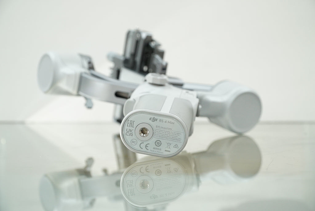 DJI RS 4 Mini Handheld Gimbal Stabilizer #3FFYT, Used