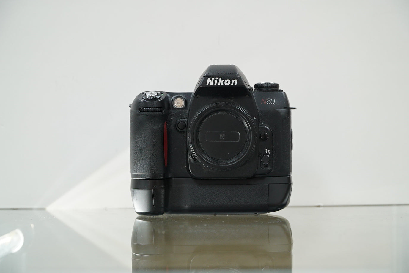 Nikon N80 35mm Film SLR Camera W/Battery Grip #04176, Used
