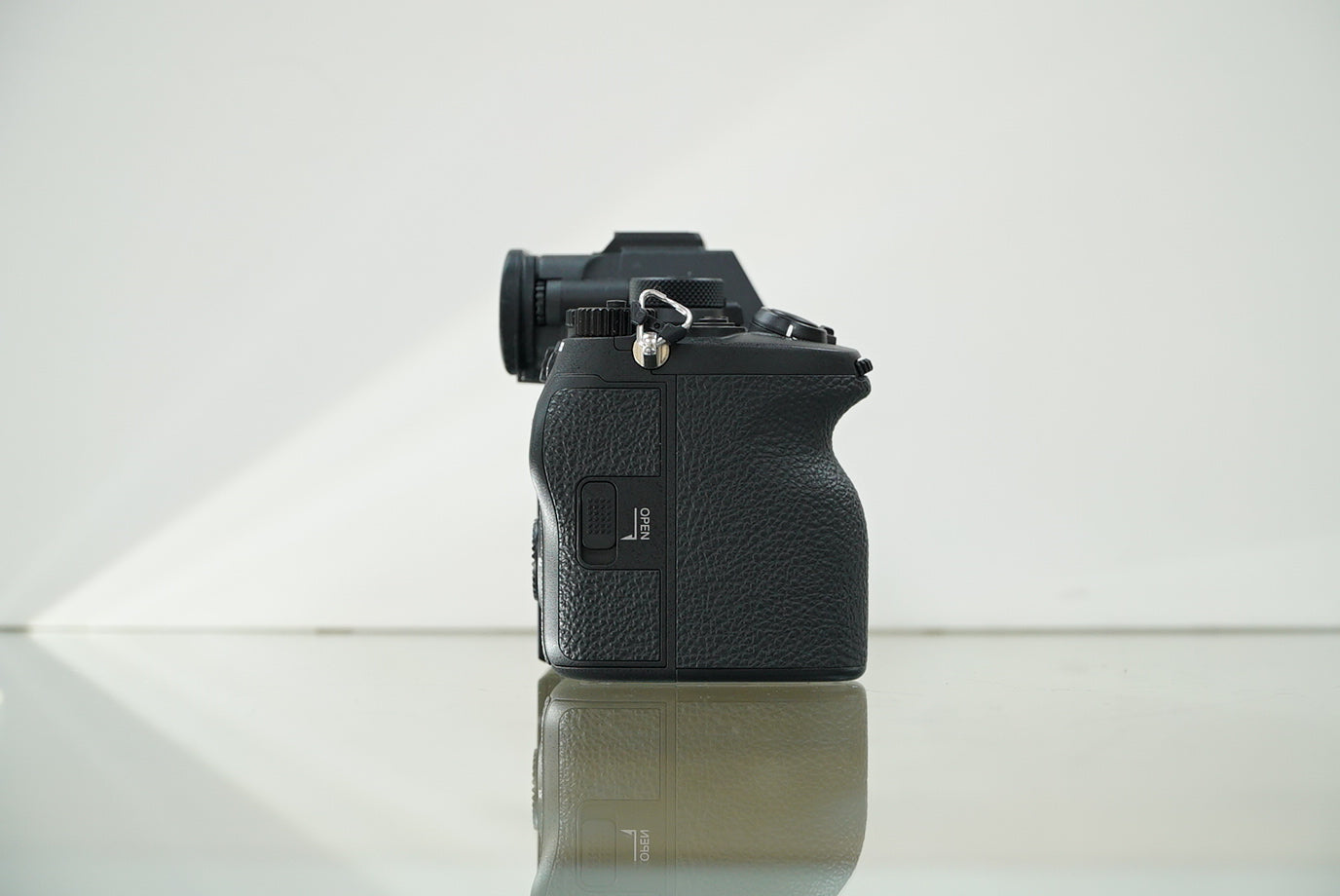 Sony a7R V Mirrorless Camera #1384856, Used