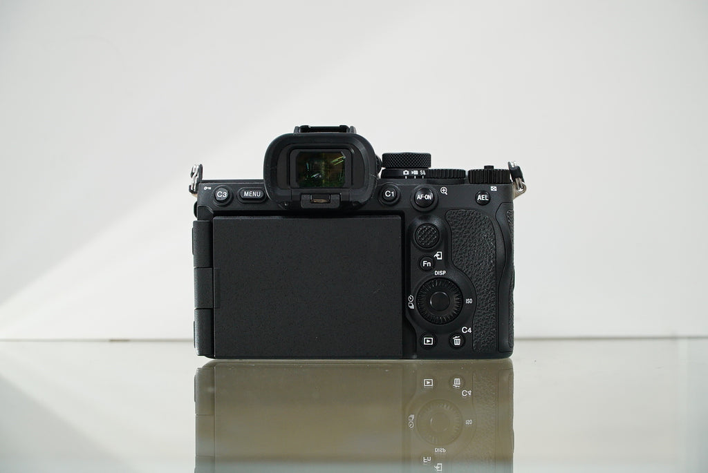 Sony a7R V Mirrorless Camera #1384856, Used