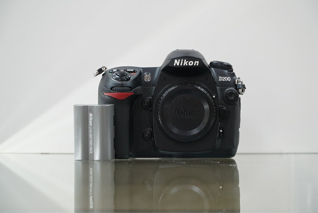 Nikon D200 SLR Digital Camera #01243, Used