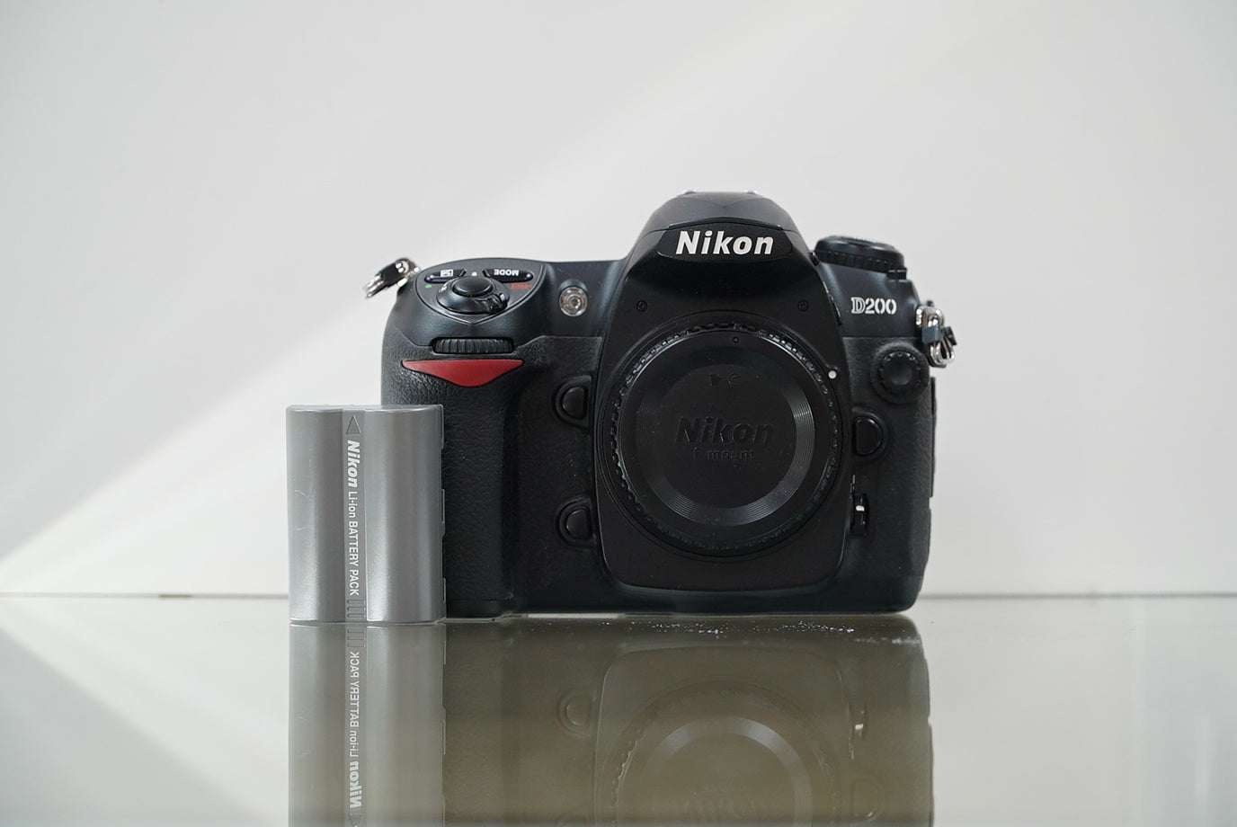 Nikon D200 SLR Digital Camera #01243, Used