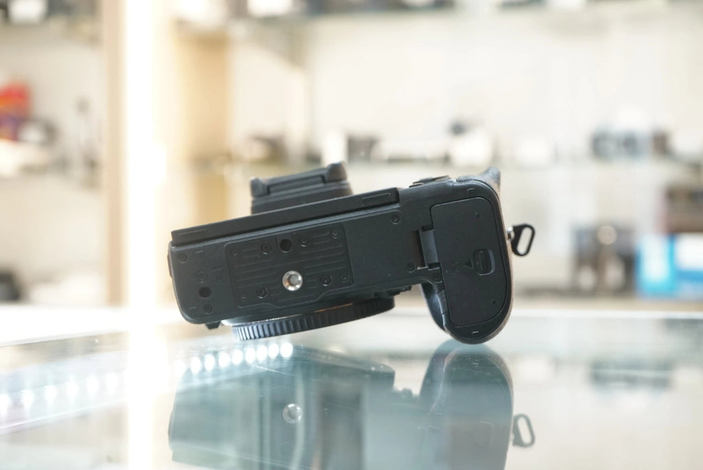 NIKON Z6-50458 Z6 Camera Body, Used NIKON
