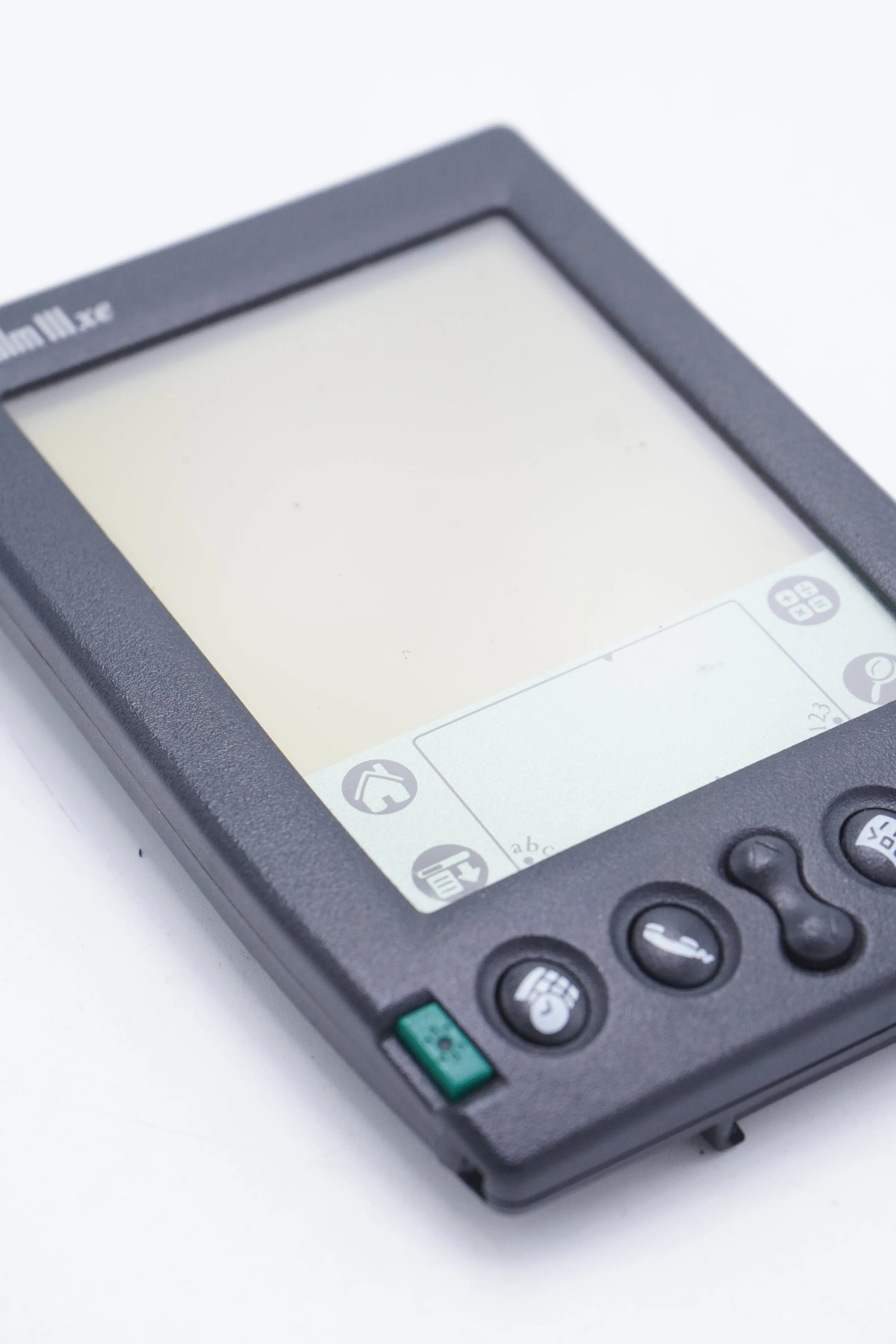 Palm IIIXE-003AF Handheld PDA Organizer, Used - AVC photo video store