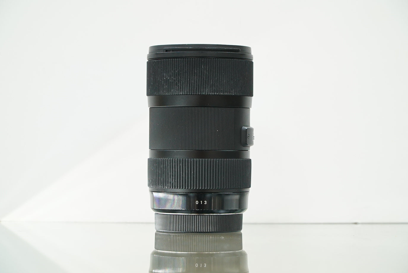 Sigma 18-35mm f/1.8 DC HSM Art Lens for Canon EF #79097, Used