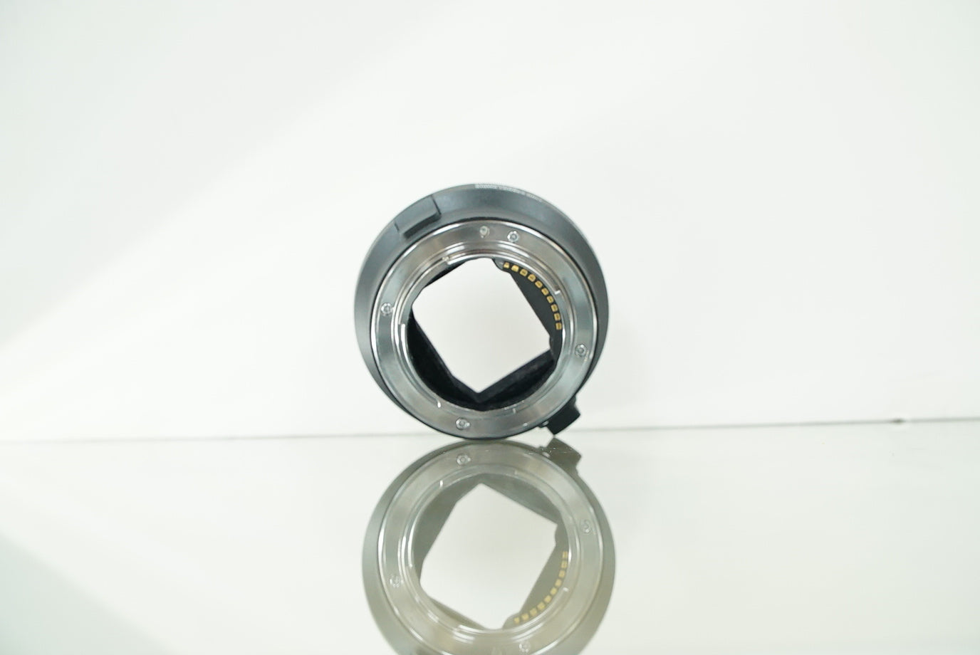 Sigma MC-11 Mount Converter/Lens Adapter (Sigma EF-Mount Lenses to Sony E) #62413, Used