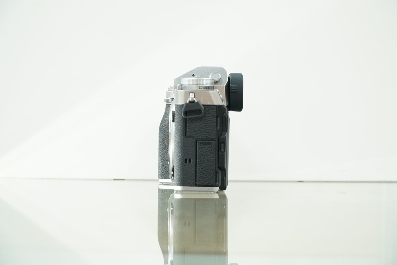 FUJIFILM X-T5 Mirrorless Camera (Silver) #07019, Used