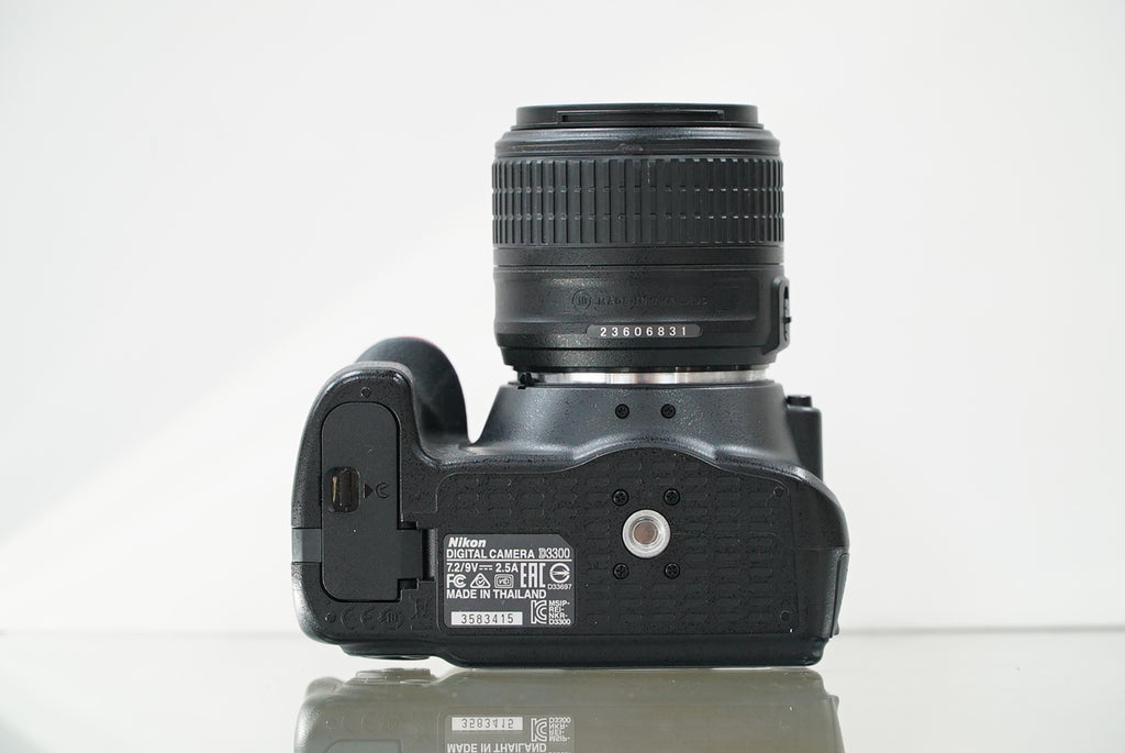 Nikon D3300 DSLR Camera with 18-55mm Lens (Black), 83415, Used