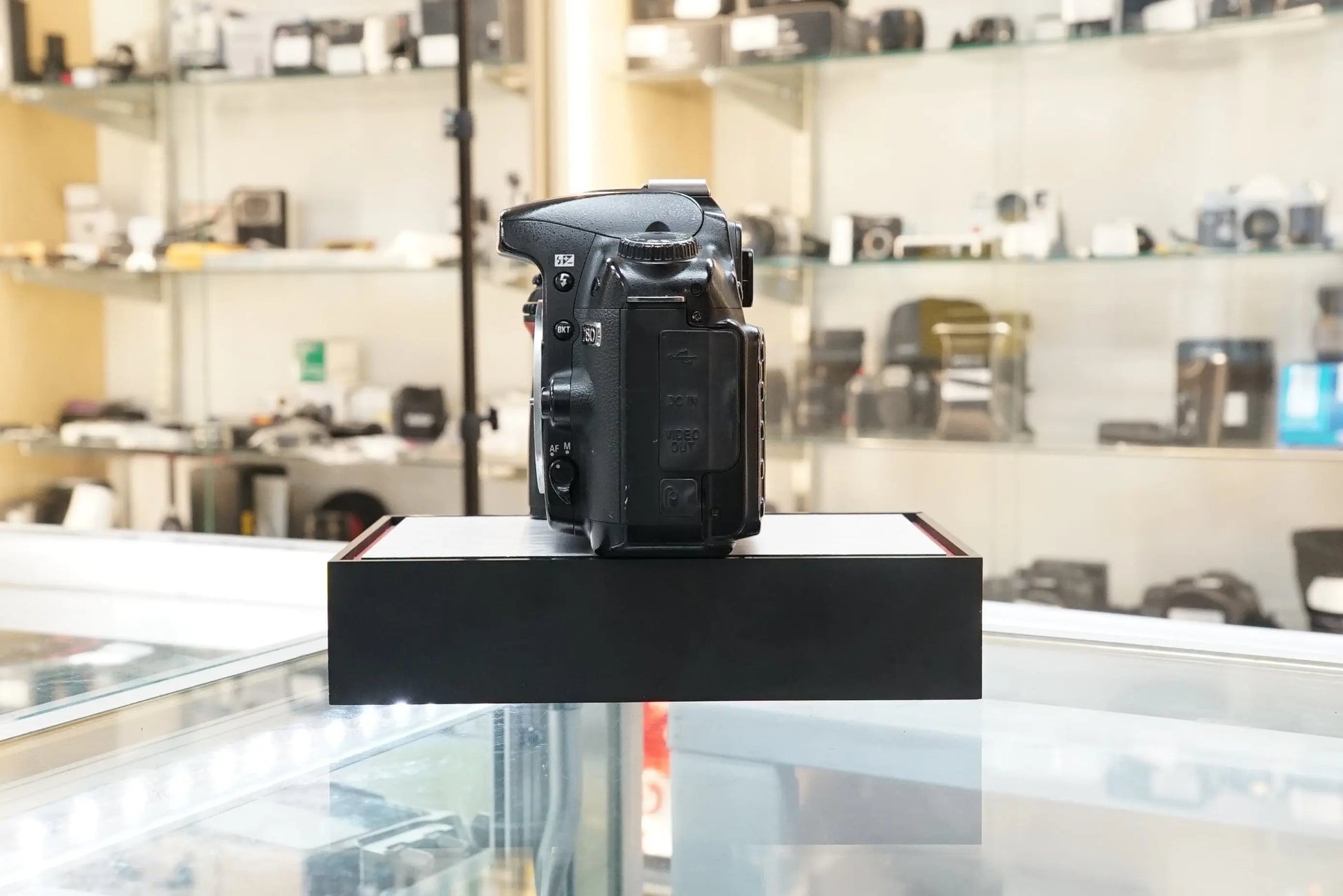 NIKON D80-67976 D80 DSLR Camera, Used (For parts) - AVC photo video store