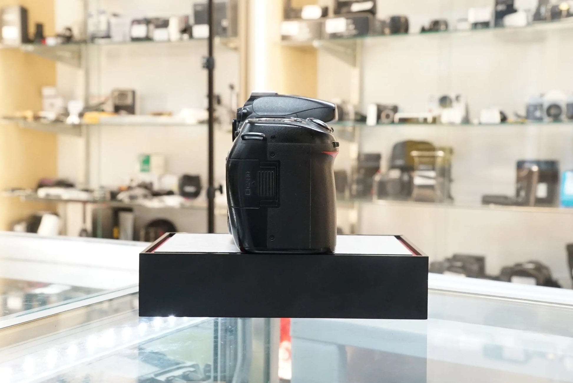 NIKON D80-67976 D80 DSLR Camera, Used (For parts) - AVC photo video store
