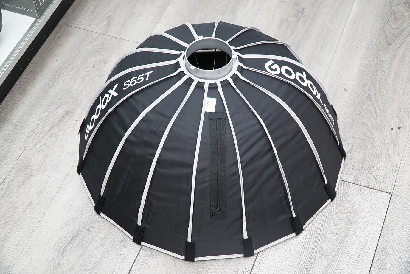 Godox Quick Release Umbrella Softbox (25.6"), Used