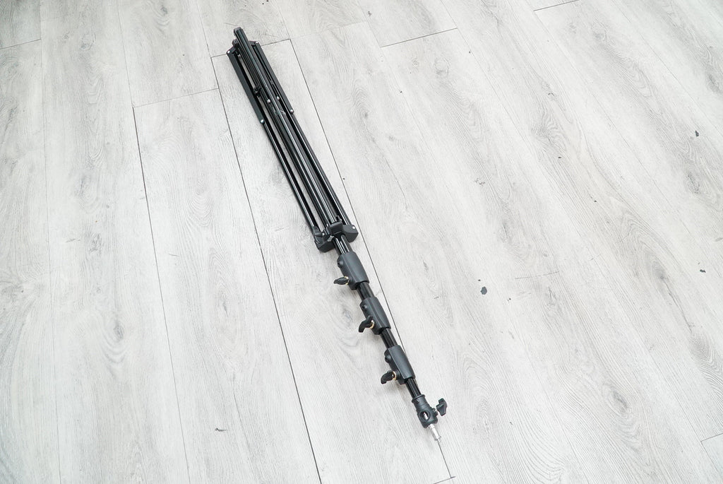 Godox 380F Heavy-Duty Light Stand (12.5'), Used