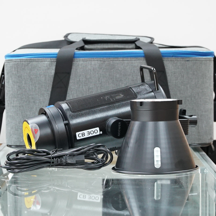 Neewer CB300B Bi-Color LED Monolight, Used