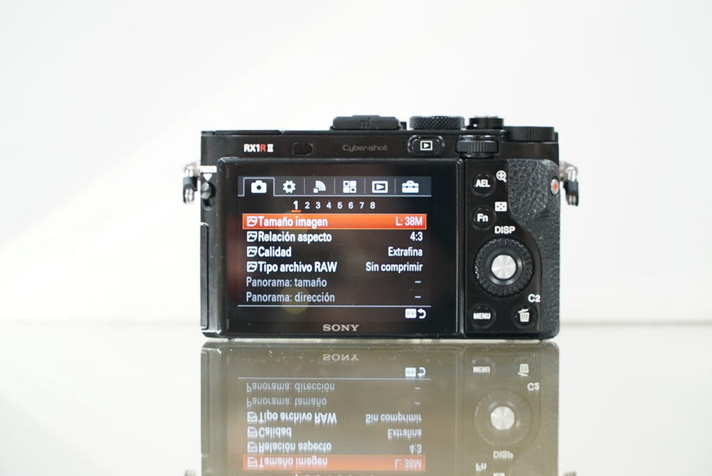 Sony Cybershot DSC-RX1R II Digital Camera #9670892, Used