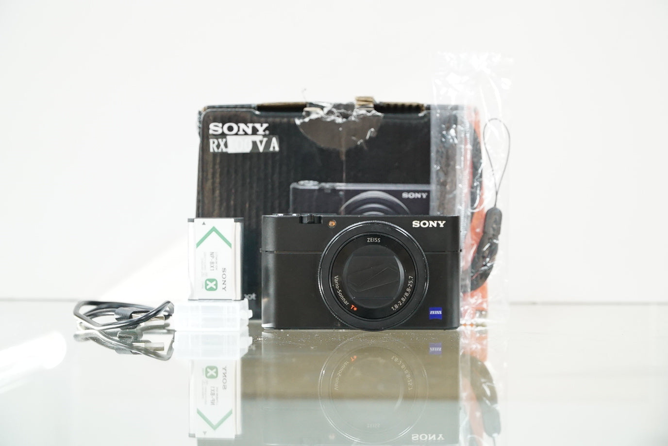 SONY RX100 V Mirrorless Camera #9014471, Used