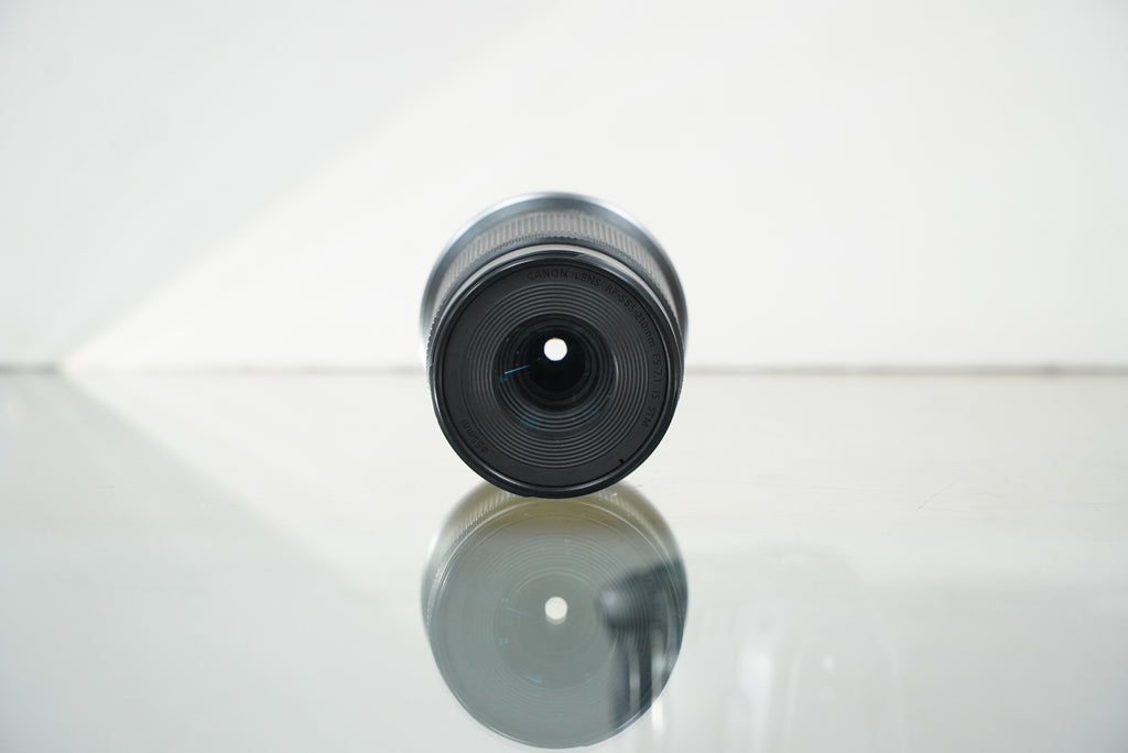 Canon RF-S 55-210mm f/5-7.1 IS STM Lens #01404, Used