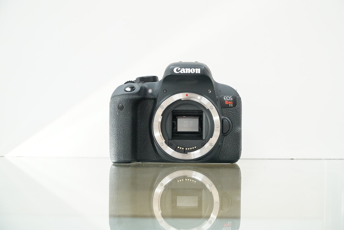 Canon EOS Rebel T7i`DSLR Camera w/18-55mm f/4-5.6 IS STM #10201, Used