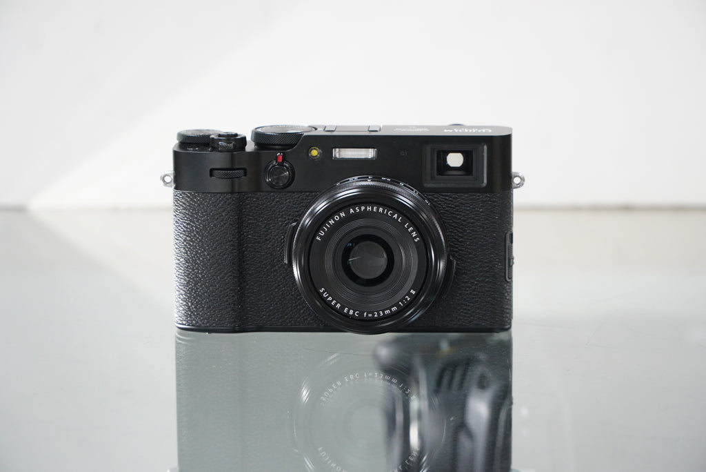 FUJIFILM X100V Digital Camera (Black) #24942, Used